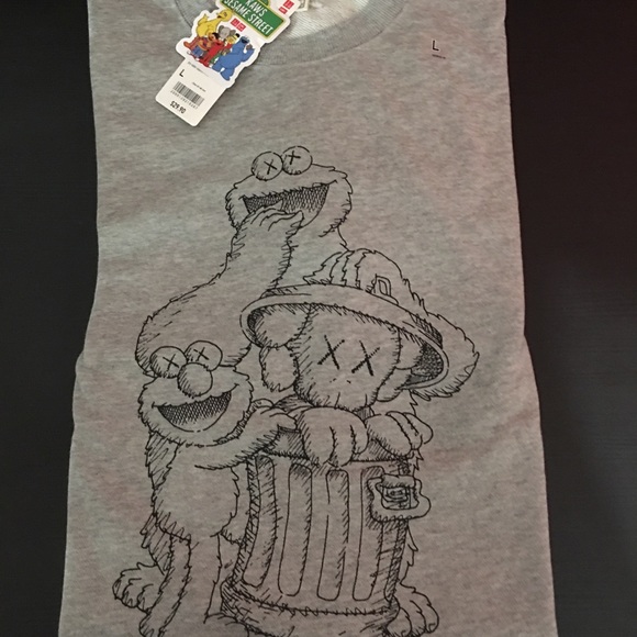 Uniqlo x KAWS Other - Kaws x Uniqlo Sesame Street Sweater